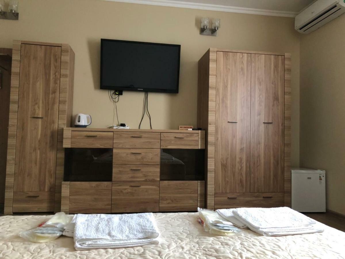 فندق Bilhorod-Dnistrovsʼkyyفي  Apelsin المظهر الخارجي الصورة